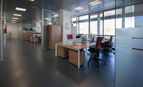 Así fue el proyecto de mobiliario de oficina en la sede de DMG MORI SEIKI Ibérica en Madrid